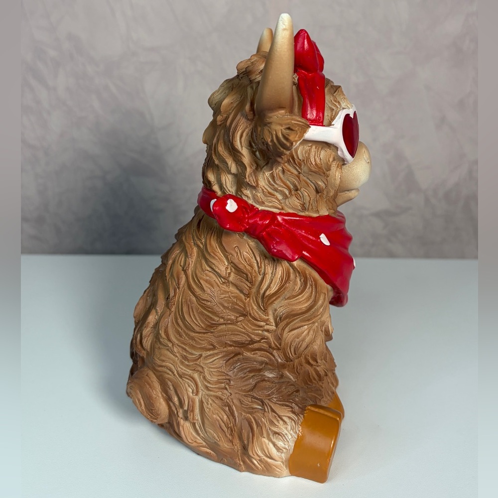 Source Unknown Red and Brown Holiday Decor - Picture 4 of 6